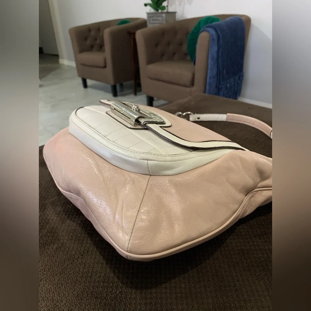 Coach shoulder bag - Picture 9 of 15